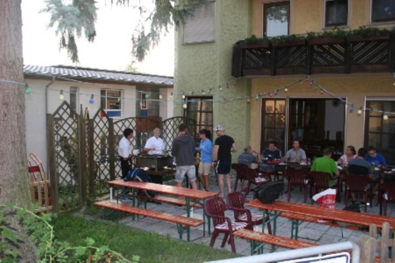 Landgasthof Zur Krone Krautheim Екстериор снимка