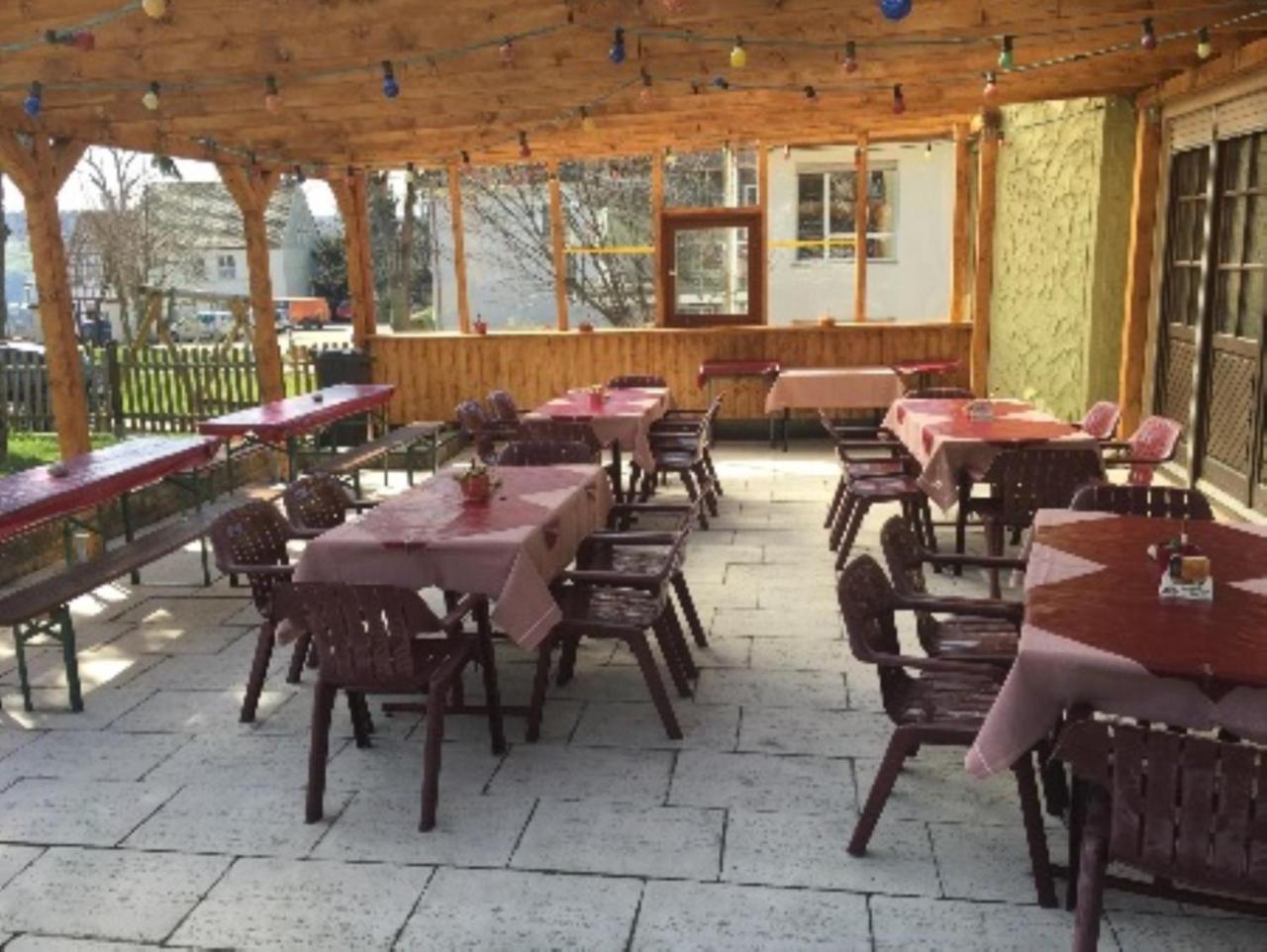 Landgasthof Zur Krone Krautheim Екстериор снимка